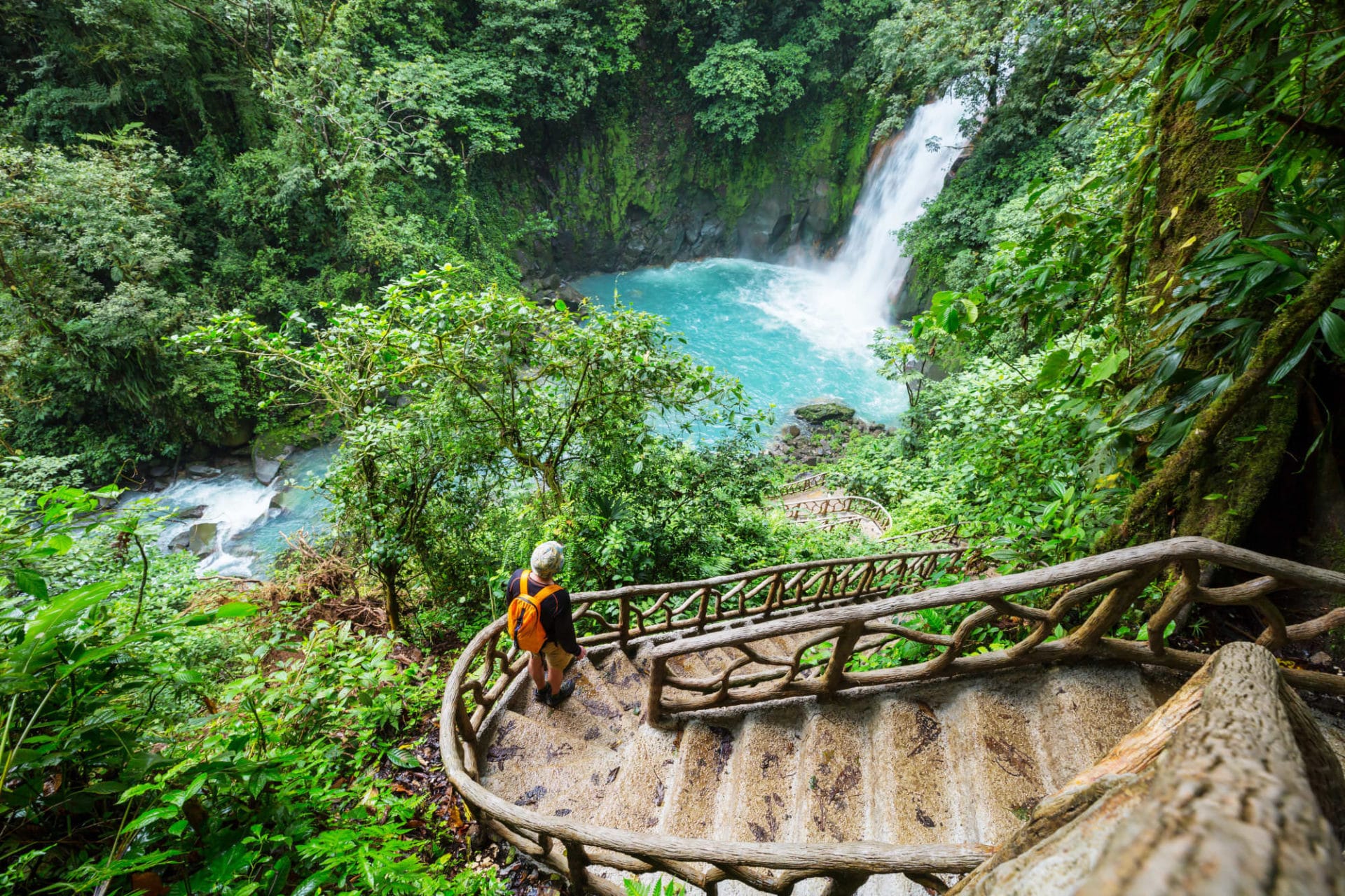 costa rica tourist hot spots