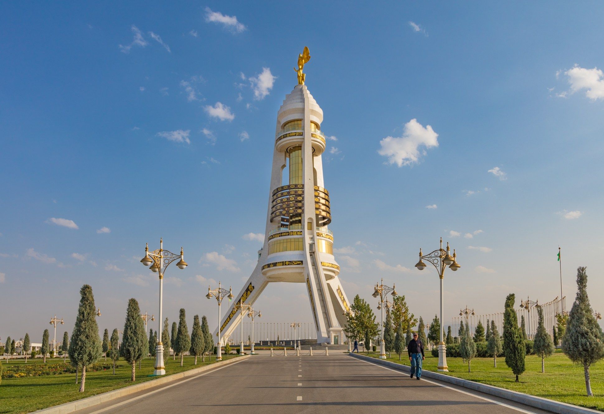 turkmenistan open for tourism